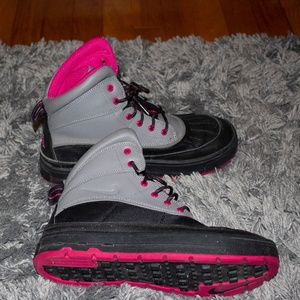 Nike Woman Boots